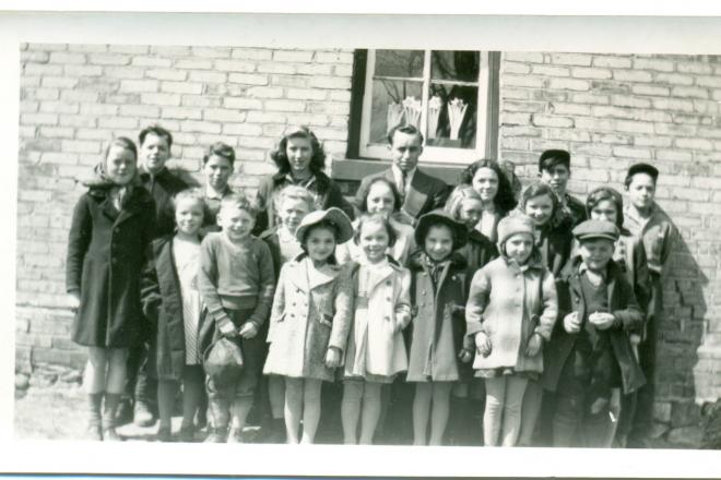 Salem School Class picture, 1930s